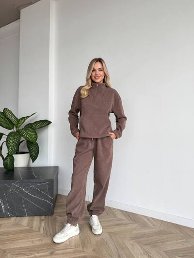 Спортивний костюм 127030